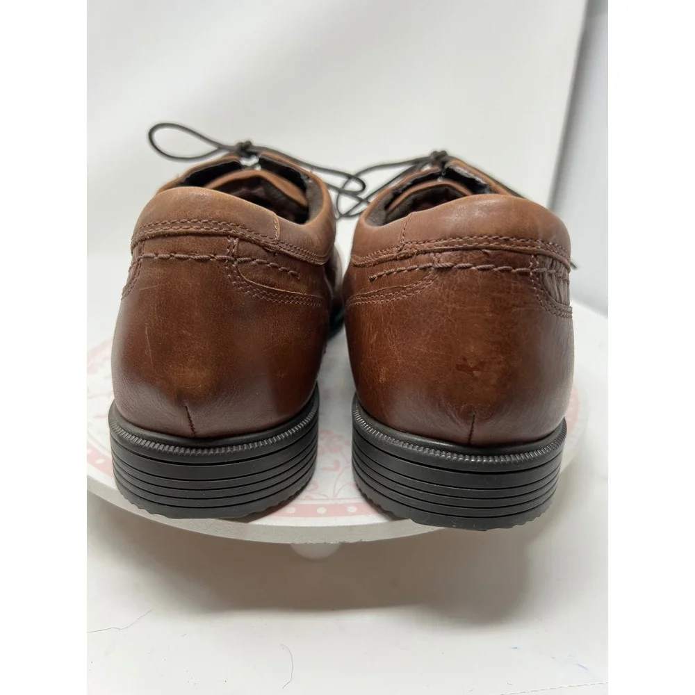 ROCKPORT Men's Shoes 10 Brown Leather Cap Toe Oxford truTECH Slip Resistant Lace